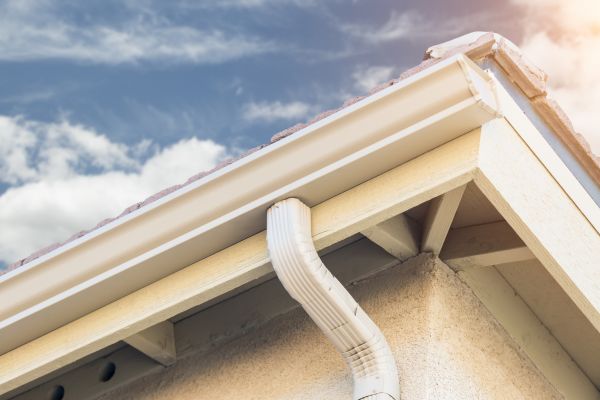 Seamless Gutter Replacement in Lenoir City